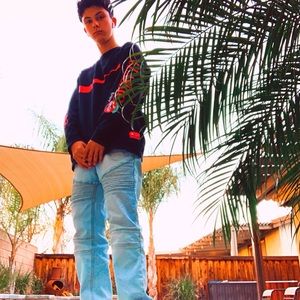 Meet your Posher, Josh